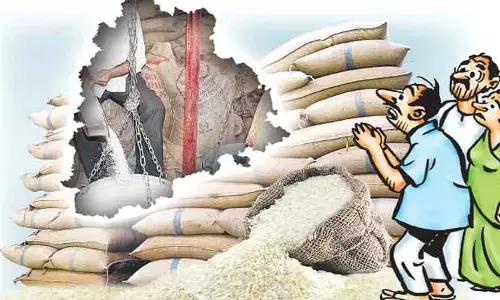 కొత్త రేషన్ కార్డుదారులకు తప్పని తిప్పలు.. నేటికీ అందని బియ్యం