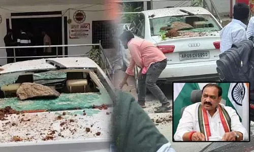 TPCC: మీడియా ఆఫీస్‌పై దాడి.. వారిపై చర్యలు తీసుకోవాలని టీపీసీసీ చీఫ్ డిమాండ్