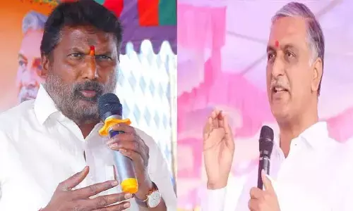 Adluri Laxman: హరీశ్ రావు ఆ లెక్కలు చెప్పే దమ్ముందా?.. మంత్రి అడ్లూరి కౌంటర్