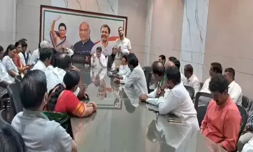 వాళ్లు ఢిల్లీలో దోస్తీ.. గల్లీలో కుస్తీ : మంత్రి పొన్నం ప్రభాకర్ హాట్ కామెంట్స్