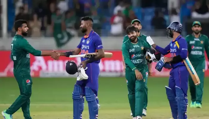 క్రికెట్ ఫ్యాన్స్‌కు డబుల్ ధమాకా.. ఒకే రోజు రెండు భారత్, పాక్ మ్యాచ్‌లు