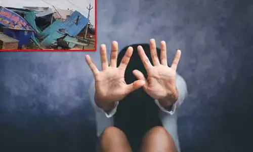 బాలికపై అత్యాచారం.. నిందితుడి హోటల్ ధ్వంసం