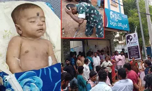 వైద్య నిర్లక్ష్యం..? మూడు నెలల చిన్నారి మృతి, హాస్పిటల్ ముందు ఉద్రిక్తత