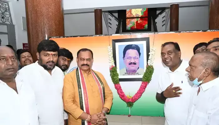 నా రాజకీయ గురువు ‘డీఎస్’