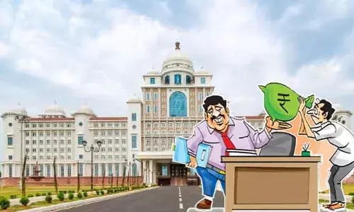 సెటిల్‌మెంట్లకు అడ్డాగా సెక్రటేరియట్! చక్రం తిప్పుతోన్న అసిస్టెంట్ సెక్రటరీ స్థాయి అధికారి