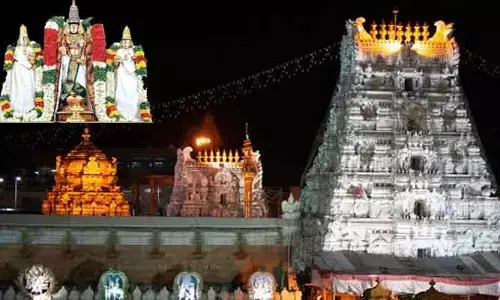 Tirumala: తిరుమలలో భక్తుల రద్దీ సాధారణం.. దర్శనానికి 10 గంటల సమయం