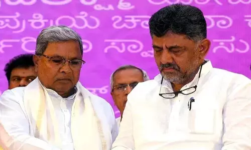 సిద్ధరామయ్యే అయిదేళ్లు సీఎంగా కొనసాగుతారు: కర్ణాటక కాంగ్రెస్ సీనియర్ నేత