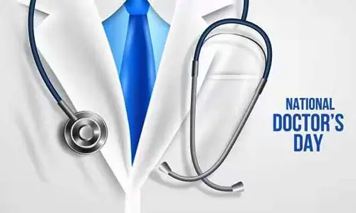 Doctors Day : రేపే నేషనల్ డాక్టర్స్ డే.. ఎందుకు జరుపుకుంటారంటే..