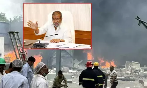 రాజకీయం చేసి.. వ్యక్తిత్వం దిగజార్చుకోకండి ప్లీజ్.. ప్రతిపక్షాలకు మంత్రి దామోదర విజ్ఞప్తి