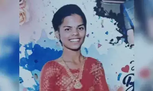 ఇంట్లో నుంచి వెళ్లిన యువతి అదృశ్యం.. పోలీస్ స్టేషన్లో తల్లి ఫిర్యాదు