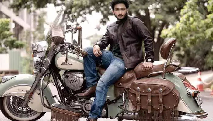 ఘట్టమనేని వారుసుడు ఎంట్రీకి ఆల్ సెట్.. క్రేజీ ప్రాజెక్ట్ అనౌన్స్మెంట్ త్వరలోనే అంటూ పోస్ట్ ఘట్టమనేని వారుసుడు ఎంట్రీకి ఆల్ సెట్.. క్రేజీ ప్రాజెక్ట్ అనౌన్స్మెంట్ త్వరలోనే అంటూ పోస్ట్