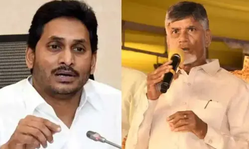అది డైవర్ట్ చేసేందుకే ప్రసన్నకుమార్ ఇంటిపై దాడి..జగన్ సంచలన ట్వీట్