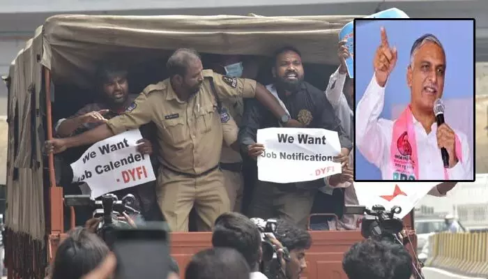 Harish Rao: నిరుద్యోగుల అరెస్ట్లు అప్రజాస్వామికం.. నోటిఫికేషన్లు ఇవ్వాల్సిందే: హరీశ్రావు డిమాండ్ Harish Rao: నిరుద్యోగుల అరెస్ట్లు అప్రజాస్వామికం.. నోటిఫికేషన్లు ఇవ్వాల్సిందే: హరీశ్రావు డిమాండ్
