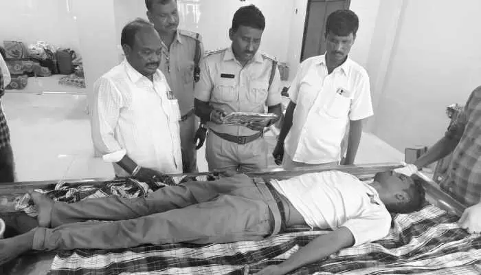కడుపునొప్పి భరించలేక పురుగుల మందు తాగి యువకుడి మృతి.. కడుపునొప్పి భరించలేక పురుగుల మందు తాగి యువకుడి మృతి..