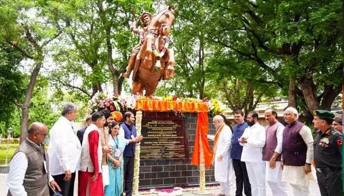 ‘స్వరాజ్యం’ రక్షణకు కట్టుబడి ఉన్నాం.. ‘ఆపరేషన్ సిందూర్’ ప్రత్యక్ష ఉదాహరణ: అమిత్ షా ‘స్వరాజ్యం’ రక్షణకు కట్టుబడి ఉన్నాం.. ‘ఆపరేషన్ సిందూర్’ ప్రత్యక్ష ఉదాహరణ: అమిత్ షా