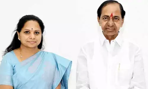 కేసీఆర్‌ను పరామర్శించిన MLC కవిత