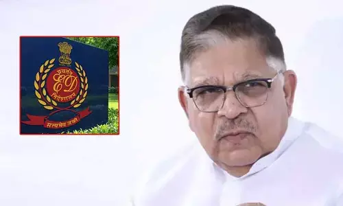 ED విచారణకు హాజరైన నిర్మాత అల్లు అరవింద్