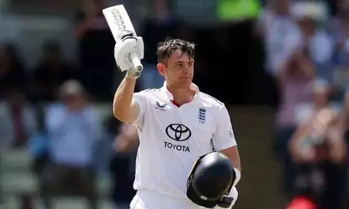IND Vs ENG: తడబడుతోన్న ఇంగ్లాండ్.. జామీ స్మిత్ మెరుపు సెంచరీ