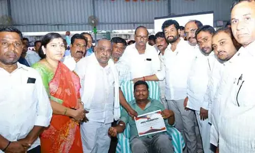 ఘనంగా జోగురామన్న జన్మదిన వేడుకలు.. మెగా రక్తదాన శిబిరం ఏర్పాటు..