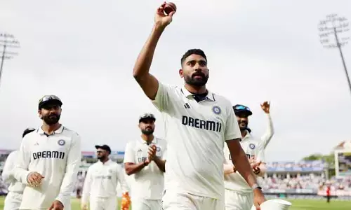 IND Vs ENG: చెలరేగిన మహమ్మద్ సిరాజ్.. టీమిండియా ఆధిక్యం ఎంతంటే?
