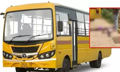 స్కూలుకు వెళ్లిన తొలి రోజే దారుణం.. బస్సు చక్రాల కింద పడి  చిన్నారి మృతి