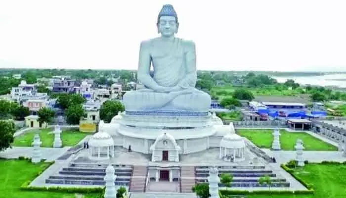 రాజధానిలో భూముల కేటాయింపుపై సీఆర్డీఏ సమావేశం..7 అంశాలకు ఆమోదం రాజధానిలో భూముల కేటాయింపుపై సీఆర్డీఏ సమావేశం..7 అంశాలకు ఆమోదం