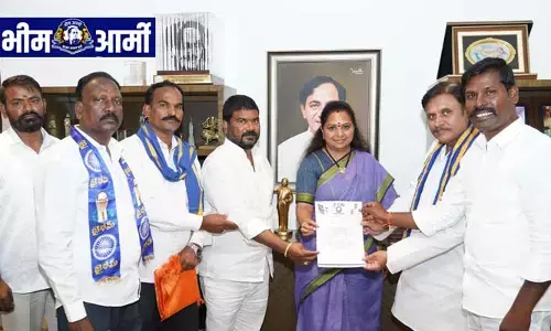 Bhim Army: రైల్ రోకో కార్యక్రమానికి భీమ్ ఆర్మీ మద్దతు.. ఎమ్మెల్సీ కవిత హాట్ కామెంట్స్