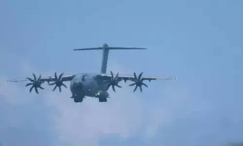 F-35B బ్రిటన్ ఫైటర్ జెట్ రిపేర్ కు 21 మంది నిపుణుల బృందం రాక