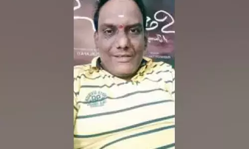 నాతో పడుకునేందుకు అమ్మాయిలు రెడీగా ఉన్నరు.. బాంబ్ పేల్చిన జబర్దస్త్ కమెడియన్.. (వీడియో)