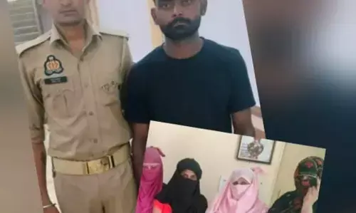 SEX RACKET : జస్ట్ రూ. 200కు అమ్మాయి సప్లయ్.. హోమ్ సర్వీస్ అవెలబుల్..