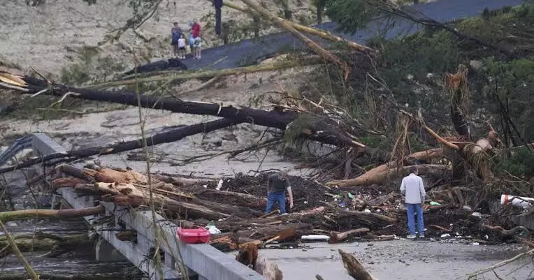 Texas Floods: వరదల్లో 82కు పెరిగిన మృతుల సంఖ్య Texas Floods: వరదల్లో 82కు పెరిగిన మృతుల సంఖ్య