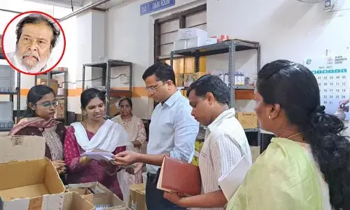 వెల్‌నెస్ సెంటర్లపై ఆరోగ్య మంత్రి ఆగ్రహం.. మెడిసిన్స్, అటెండెన్స్‌, అక్రమాలపై ఆరా
