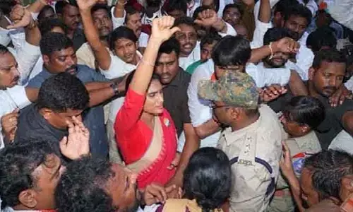 కడపలో వైఎస్ షర్మిల ఆందోళన.. ఉద్రిక్తత