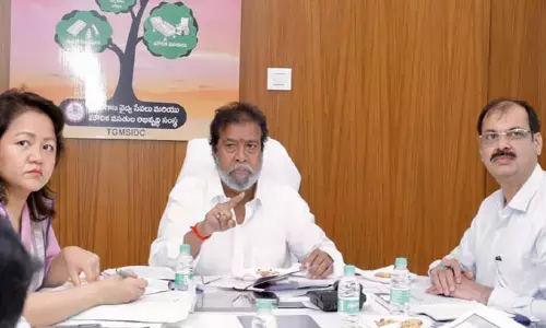 Health Minister: నిర్లక్ష్యం వహిస్తే కఠిన చర్యలు తప్పవు.. అధికారులకు ఆరోగ్య శాఖ మంత్రి హెచ్చరిక