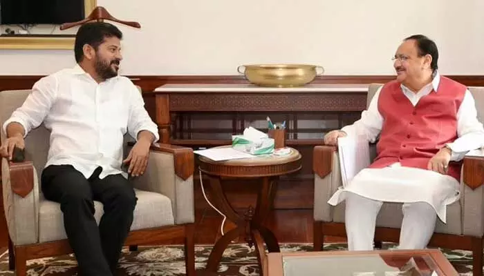 CM Revanth Reddy: కొనసాగుతున్న రేవంత్ రెడ్డి ఢిల్లీ టూర్.. జేపీ నడ్డాతో భేటీ CM Revanth Reddy: కొనసాగుతున్న రేవంత్ రెడ్డి ఢిల్లీ టూర్.. జేపీ నడ్డాతో భేటీ