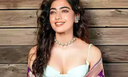 Rashmika Mandanna: రెట్రో లుక్‌లో దర్శనమిచ్చిన రష్మిక మందన్న.. వాంతులు చేసుకుంటున్న నెటిజన్లు