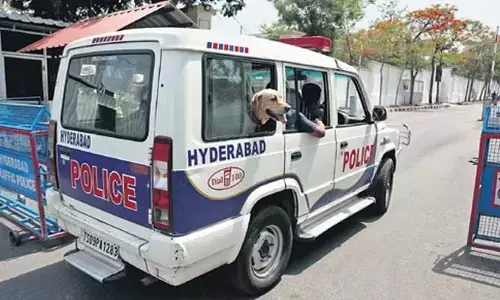 Hyderabad : ముగిసిన బాంబ్ స్క్వాడ్ తనిఖీలు.. ఉత్తిదే అని తేల్చిన పోలీసులు