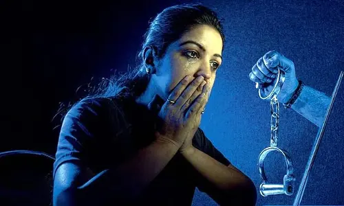 ఏమరుపాటుగా ఉంటే.. ఫోనే మనల్ని ముంచేస్తుంది!