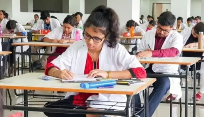 తెలంగాణలోని అన్ని గవర్నమెంట్ మెడికల్ కాలేజీలకు అనుమతులు జారీ తెలంగాణలోని అన్ని గవర్నమెంట్ మెడికల్ కాలేజీలకు అనుమతులు జారీ