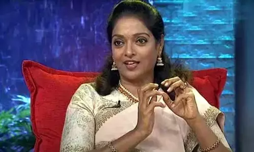 Mucharla Aruna : నటి ముచర్ల అరుణ ఇంట్లో ఈడీ సోదాలు