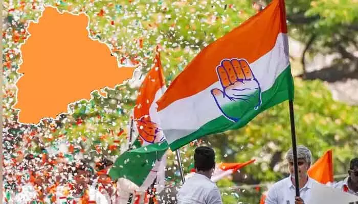 బీసీ రిజర్వేషన్లకు కేబినెట్ గ్రీన్ సిగ్నల్.. సంబురాలకు టీపీసీసీ పిలుపు బీసీ రిజర్వేషన్లకు కేబినెట్ గ్రీన్ సిగ్నల్.. సంబురాలకు టీపీసీసీ పిలుపు