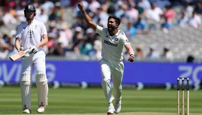 కమిన్స్ ఇచ్చిన సలహా అదే.. ఇంగ్లండ్లో ఆడటంపై నితీశ్ కమిన్స్ ఇచ్చిన సలహా అదే.. ఇంగ్లండ్లో ఆడటంపై నితీశ్