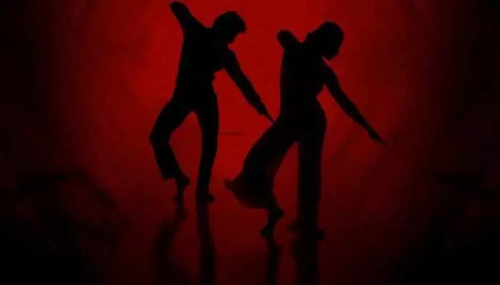 ‘ది గర్ల్ ఫ్రెండ్’ నుంచి ఫస్ట్ సింగిల్ అనౌన్స్మెంట్ రాబోతుందంటూ ట్వీట్.. క్యూరియాసిటీ పెంచుతున్న పోస్టర్ ‘ది గర్ల్ ఫ్రెండ్’ నుంచి ఫస్ట్ సింగిల్ అనౌన్స్మెంట్ రాబోతుందంటూ ట్వీట్.. క్యూరియాసిటీ పెంచుతున్న పోస్టర్