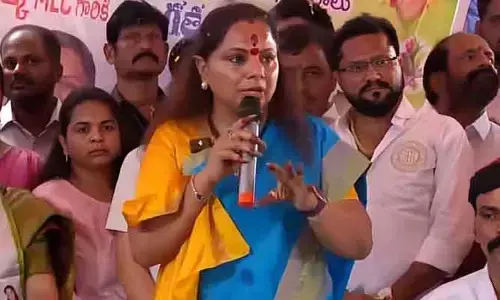 రేవంత్‌కు కేసీఆర్ జపం తప్ప పాలన తెల్వదు.. ఎమ్మెల్సీ కవిత సెన్సేషనల్ కామెంట్స్