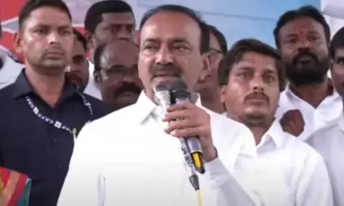 Eatala Rajender:  ఔట్ సోర్సింగ్ ఉద్యోగుల సమస్యలపై కేబినెట్ సబ్ కమిటీ వేయాలి: ఈటల
