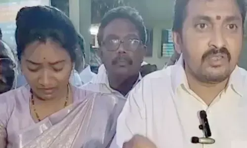 నన్ను అసభ్య పదజాలంతో దూషించారు..కన్నీళ్లు పెట్టుకున్న  జడ్పీ చైర్‌పర్సన్