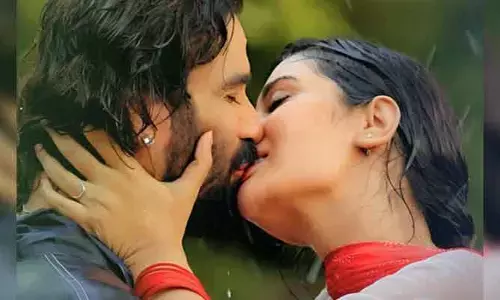 Payal Rajput : ప్రైవేట్ ఆల్బమ్స్‌తో రెచ్చిపోతున్న పాయల్.. మరోసారి ముద్దులతో రచ్చ (వీడియో)