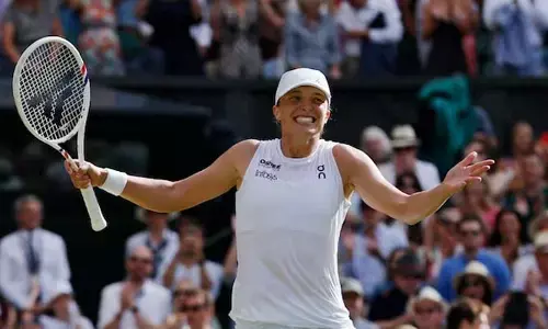 Wimbledon 2025 : వింబుల్డన్ క్వీన్ స్వైటెక్..  ఫైనల్‌లో సంచలన ప్రదర్శనతో చరిత్ర