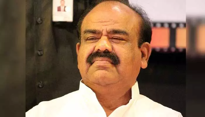 ఎవరి ప్రయోజనం కోసం మహేశ్ కుమార్ గౌడ్ నిందలు: శాసనమండలి ప్రతిపక్ష నేత మధుసూదనాచారి ఎవరి ప్రయోజనం కోసం మహేశ్ కుమార్ గౌడ్ నిందలు: శాసనమండలి ప్రతిపక్ష నేత మధుసూదనాచారి