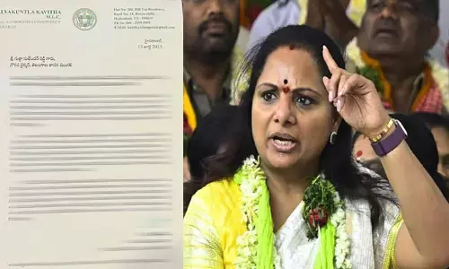MLC Kavitha: నా పై తీన్మార్ మల్లన్న అనుచిత వ్యాఖ్యలు.. మండలి చైర్మన్‌కి ఎమ్మెల్సీ కవిత ఫిర్యాదు